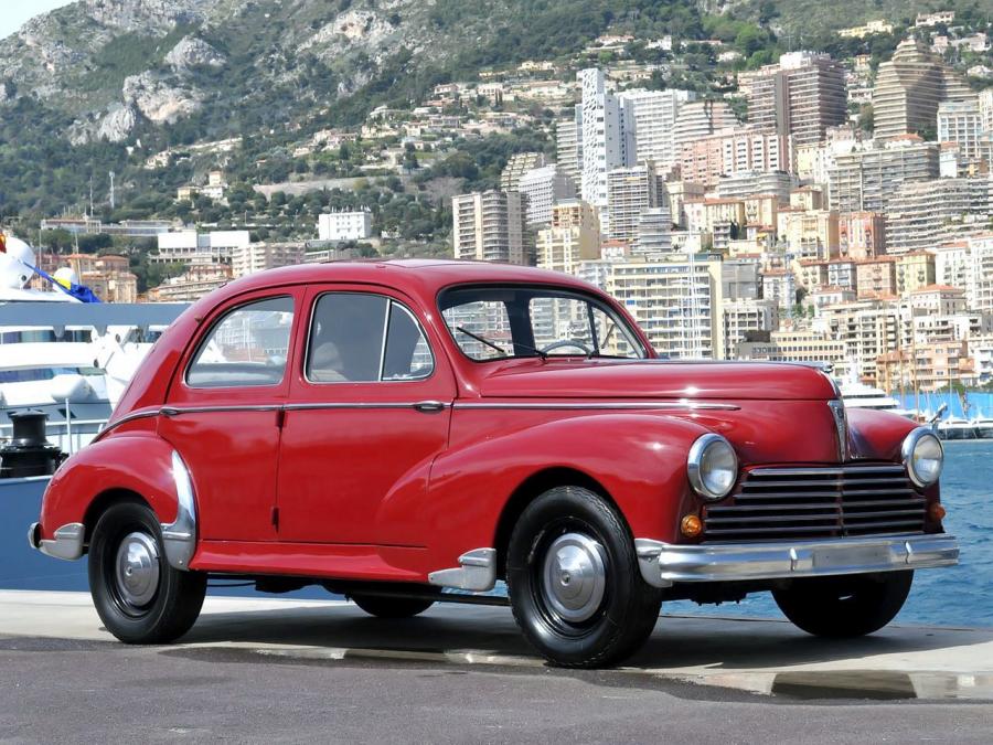  Peugeot 203 1948 года  (фото 15 из 20)